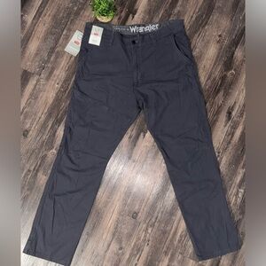 Wrangler Men's Rugged Outdoor Utility Pants